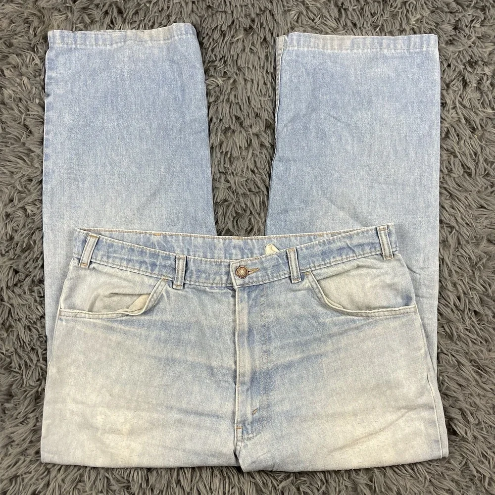 Levis step into